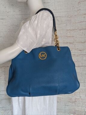 Michael Kors Fulton Chain Tote in a blue pebbled leather